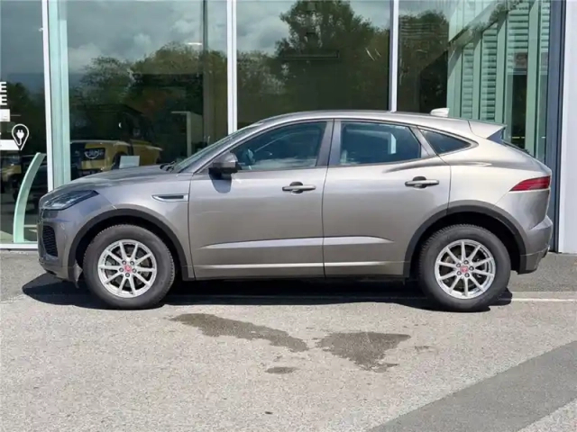 Jaguar E-Pace 2.0 d - 150 ch 2wd bvm — photo 4