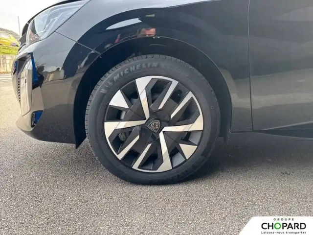 Peugeot 208 hybrid 110 ch e-dcs6 — photo 33