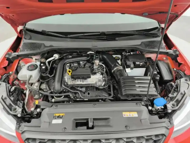 Seat Arona 1.0 tsi 95 ch start/stop bvm5 copa — photo 6