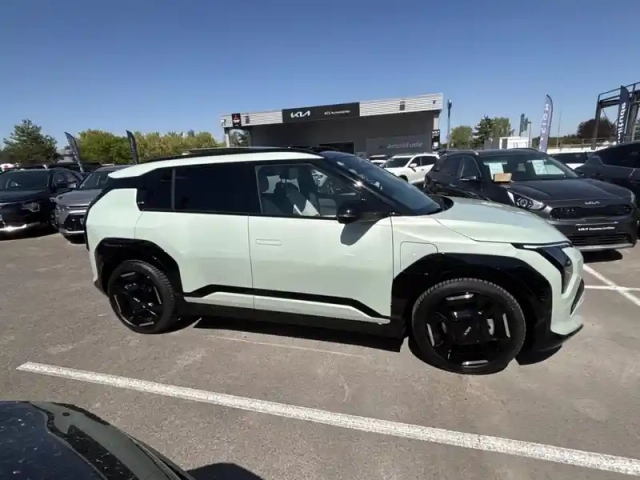 Kia Ev3 204ch 81,4kwh gt-line 2025 — photo 4