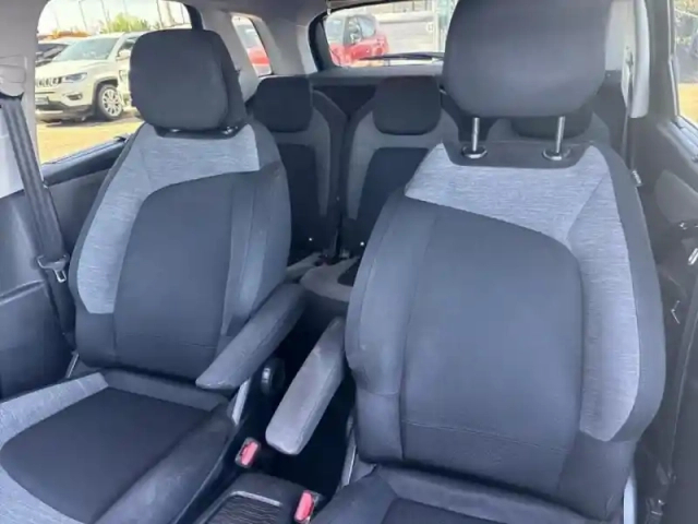 Citroën C4 Picasso bluehdi 120ch feel s&amp;s eat6 — photo 12