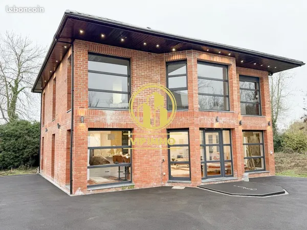 Maison 5 pièces 183 m²