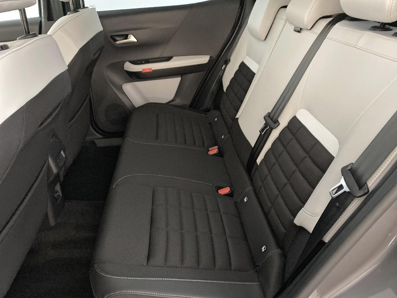 Citroën C3 Aircross hybride 145 ch aut max — photo 10