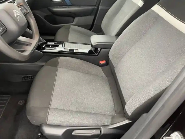 Citroën C4 e- 136 ch automatique — photo 14