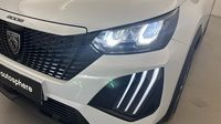Peugeot 2008 1.2 Hybrid 145ch Style e-DCS6 — photo 17