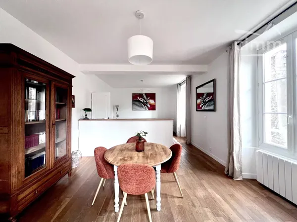 Appartement F3 avec cour extérieure proche Chantilly