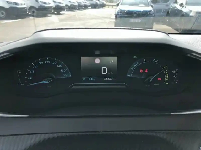 Peugeot 208 electrique 50 kwh 136ch — photo 10