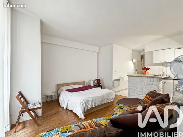 Studio 1 pièce 30 m²
