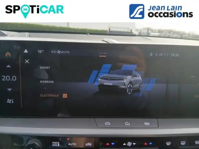 Opel Grandland hybrid rechargeable 195 ch e-dct7 — photo 18