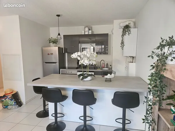 T2 rez de jardin centre Saint Baldoph