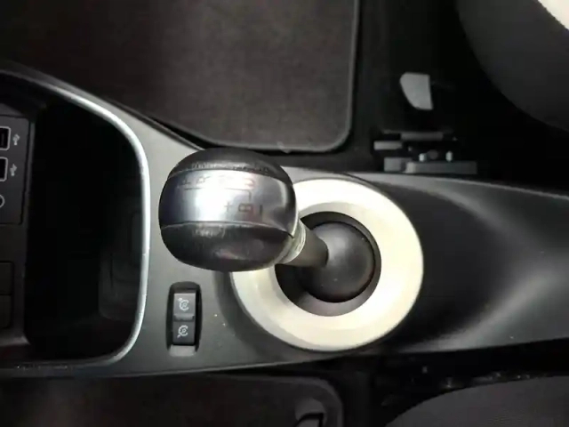 Renault Twingo iii achat intégral - 21 — photo 15