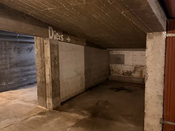 Place de parking souterraine centre ville