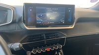 Peugeot 2008 1.2 PureTech 130ch S&S Allure Pack EAT8 — photo 19