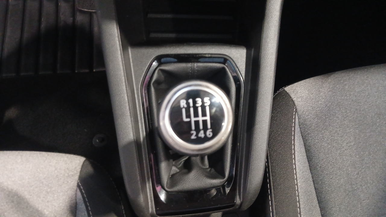 Renault Clio TCe 90 ch GSR2 — photo 21