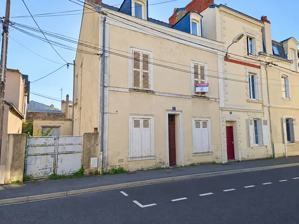 Immeuble ANGERS gare Eblé, baisse de prix
