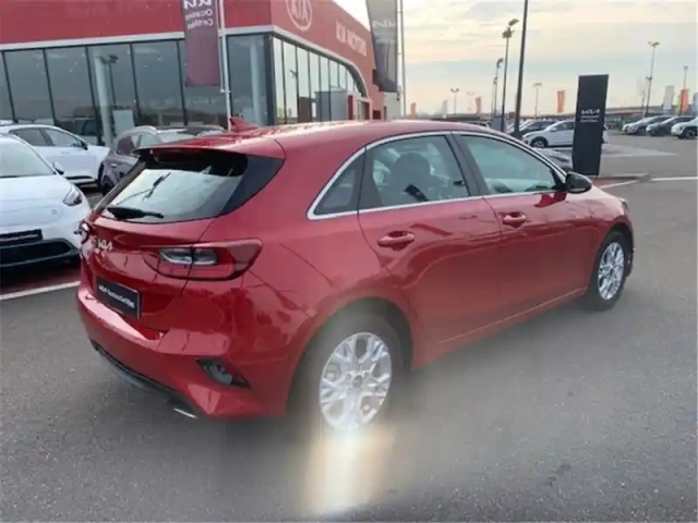 Kia Ceed 1.5 t-gdi 140 ch bvm6 — photo 29