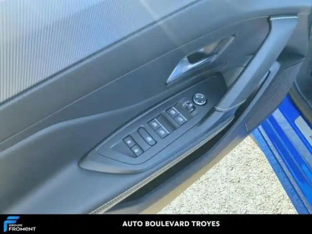 Peugeot 308 1.2 puretech 130ch s&amp;s gt pack eat8 — photo 29