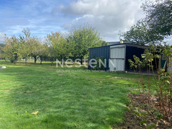 Terrain Questembert 1270 m2, hors lotissement proche gare et commerces