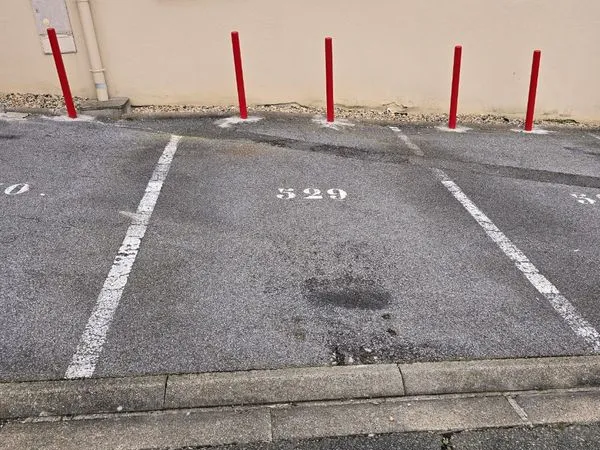 Places de parking sécurisée