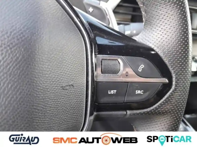 Peugeot 3008 hybrid 225 e-eat8 — photo 18