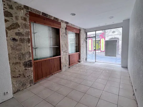 Local commercial