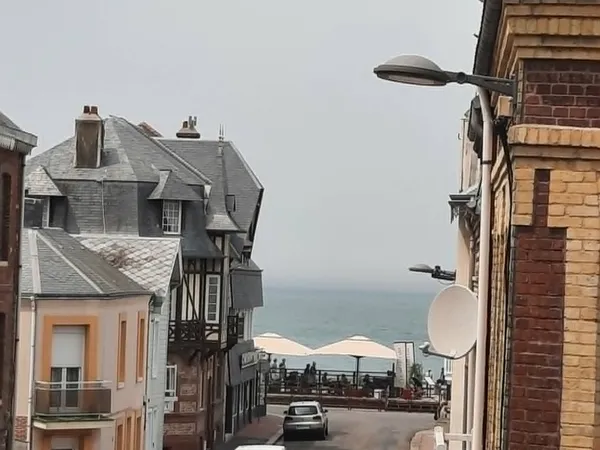 A VENDRE BELLE MAISON DE CHARME PROCHE PLAGE à FECAMP
