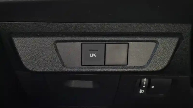 Dacia Jogger eco-g 100 5 places — photo 32