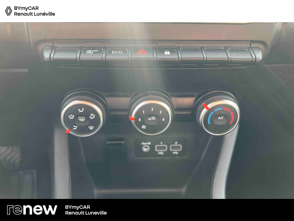 Renault Clio TCe 90 - 21N — photo 21