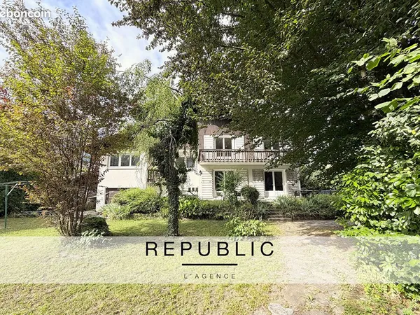 Villa 7 pièces 170 m²