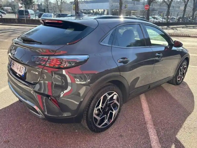 Kia Xceed 1.5 t-gdi 140 ch dct7 gt-line premium — photo 5