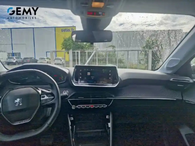 Peugeot 208 electrique 50 kwh 136ch — photo 8