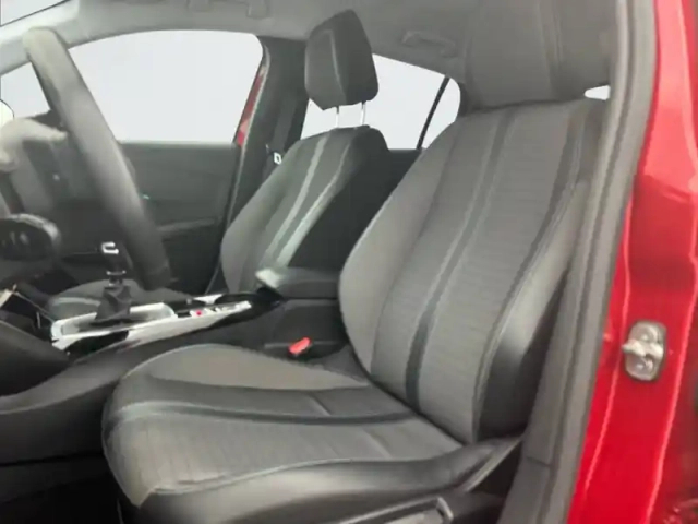 Peugeot 208 puretech 100 s&amp;s bvm6 — photo 11