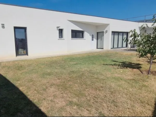 Maison 5 pièces 145 m²