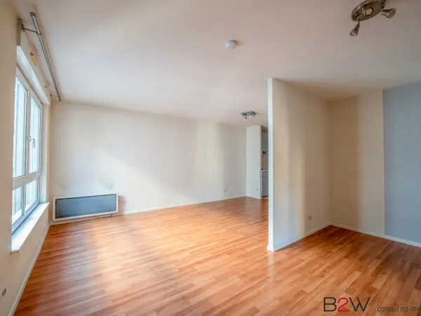 STRASBOURG Gare - grand studio avec balcon de 41,12 m2