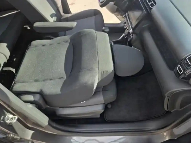 Citroën C3 Aircross bluehdi 110ch s&amp;s shine — photo 14