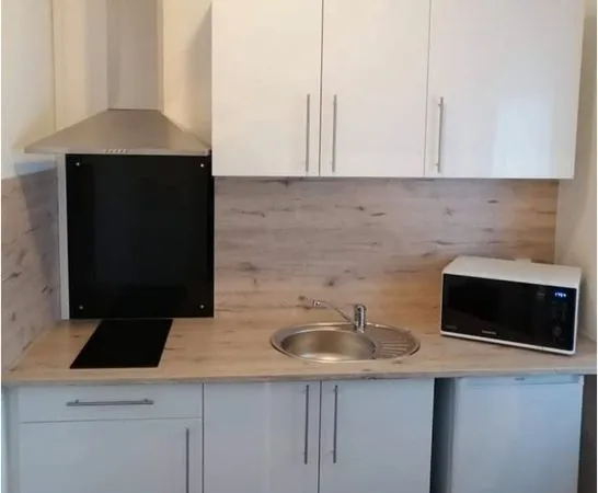 Appartement F1 Bis/ Quartier mon Désert