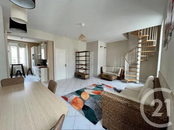 Duplex 4 pièces 80 m²