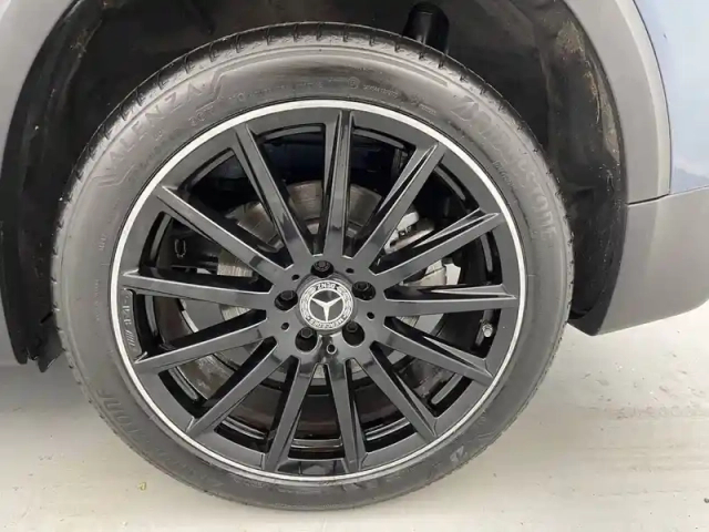 Mercedes Glb 200 d 8g-dct — photo 17