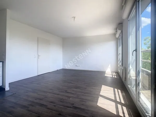 Appartement Nanterre 1 pièce 35 m² + 1 place de parking
