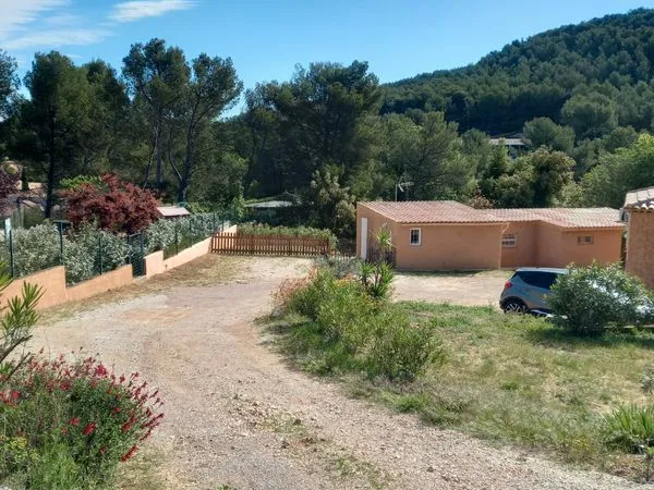 Loue T2 Meublé de 60m2