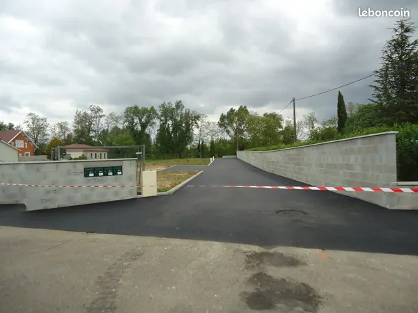 Terrain 750 m2 st romain de jalionas