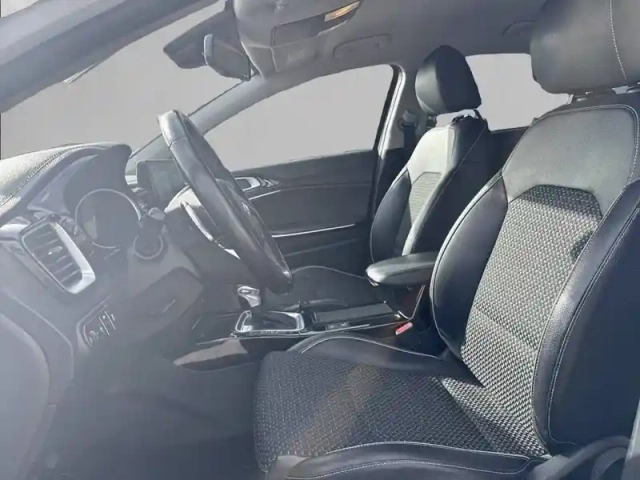 Kia Ceed sw 1.4 t-gdi 140 ch isg dct7 — photo 11