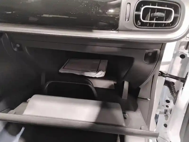 Citroën C3 puretech 83 s&amp;s bvm5 shine — photo 16