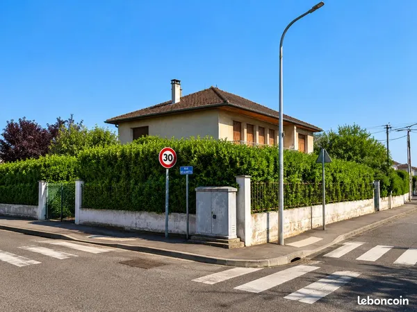 69720 - SAINT-BONNET-DE-MURE - Secteur Plein Soleil - À 5 minutes de Genas