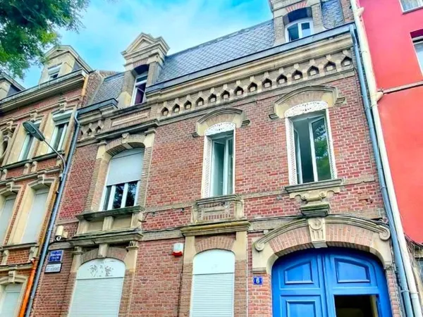 Local 83 m² Amiens