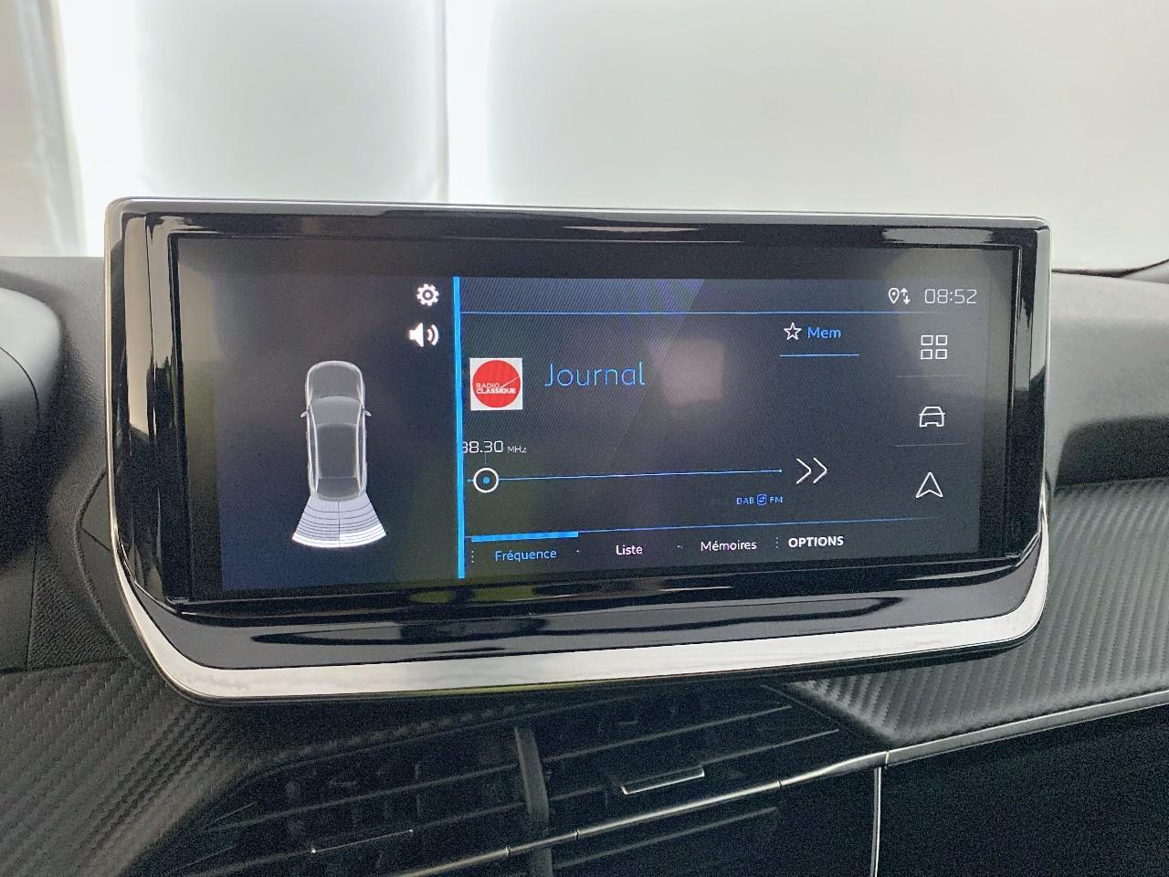 Peugeot 2008 hybrid 145 e-dcs6 style — photo 15