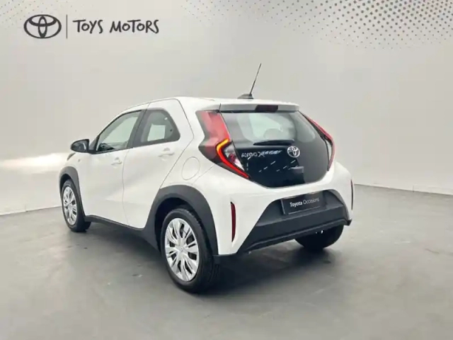 Toyota Aygo 1.0 vvt-i 72 dynamic — photo 23