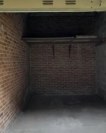 Garage mezzanine