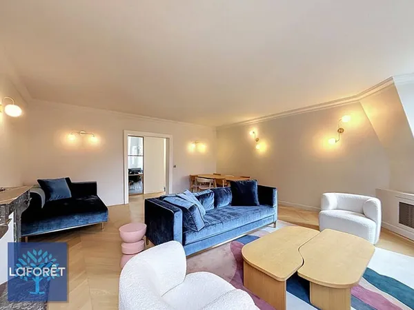 Duplex 6 pièces 143 m²