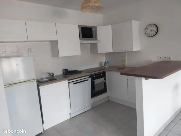 Appartement T2 meublé près de l océan